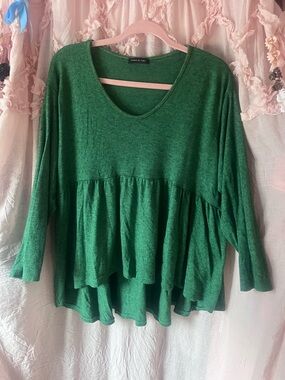 Green V-Neck Peplum Knit Top made in Italy